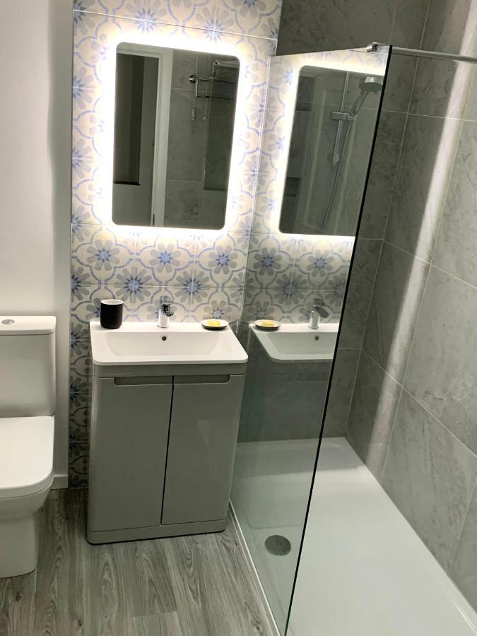 La Brisa-Fully Refurbished, Perfect Local Villa Portrush Luaran gambar