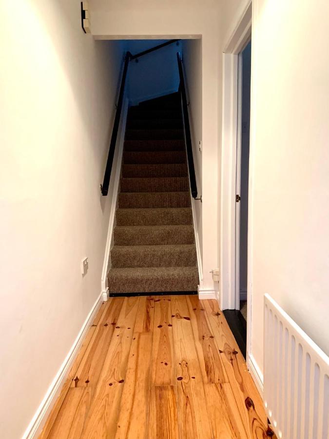 La Brisa-Fully Refurbished, Perfect Local Villa Portrush Luaran gambar