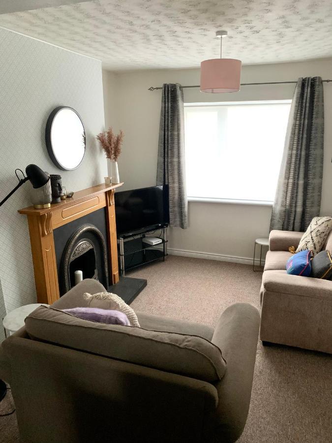 La Brisa-Fully Refurbished, Perfect Local Villa Portrush Luaran gambar